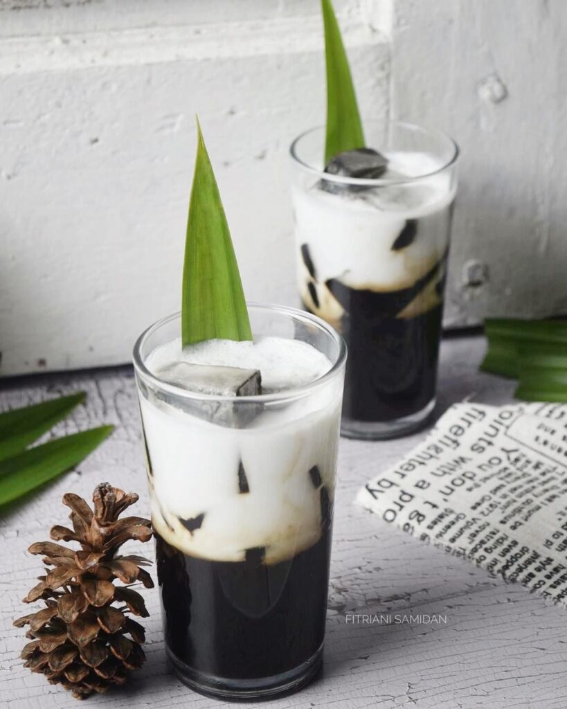 es susu pandan grass jelly